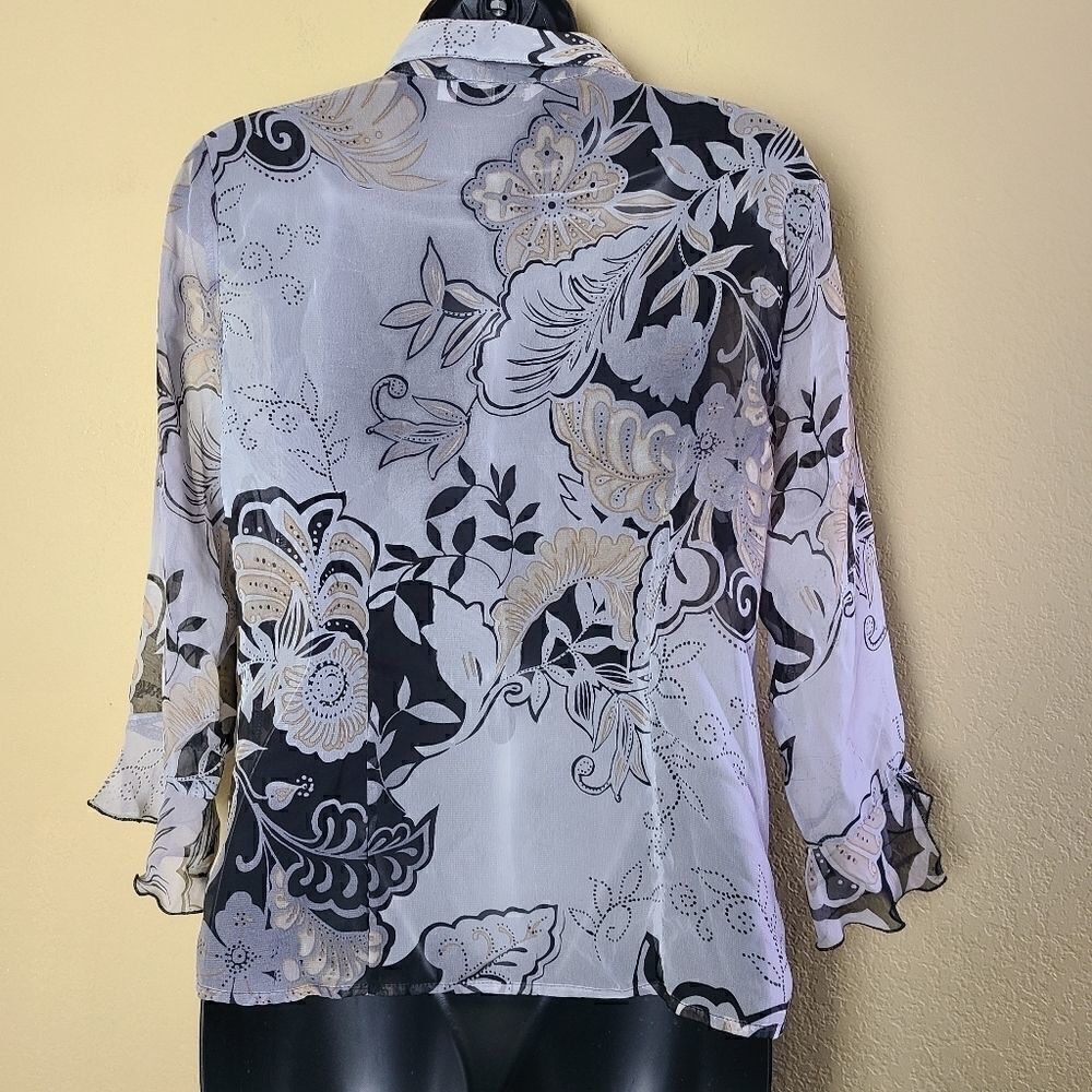 Nicola Sheer Button Up Top - Picture 6 of 8